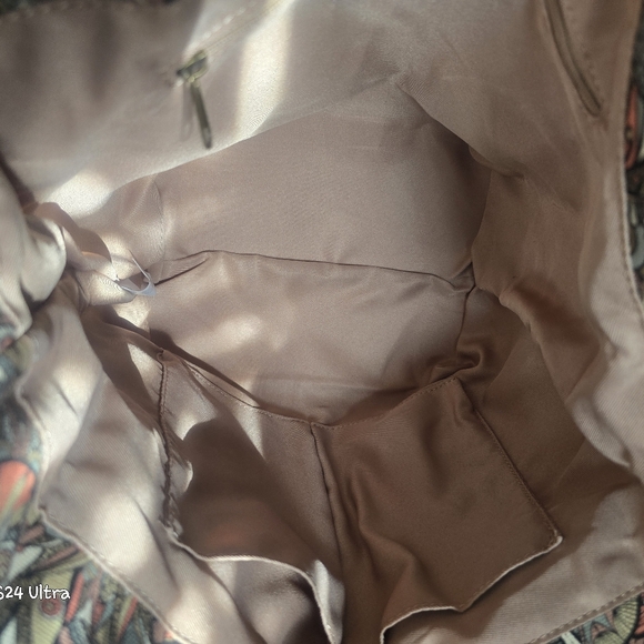 Sakroots Roma Owl Floral Shopper Tote NWT with Owl bag Charm - Picture 14 of 16